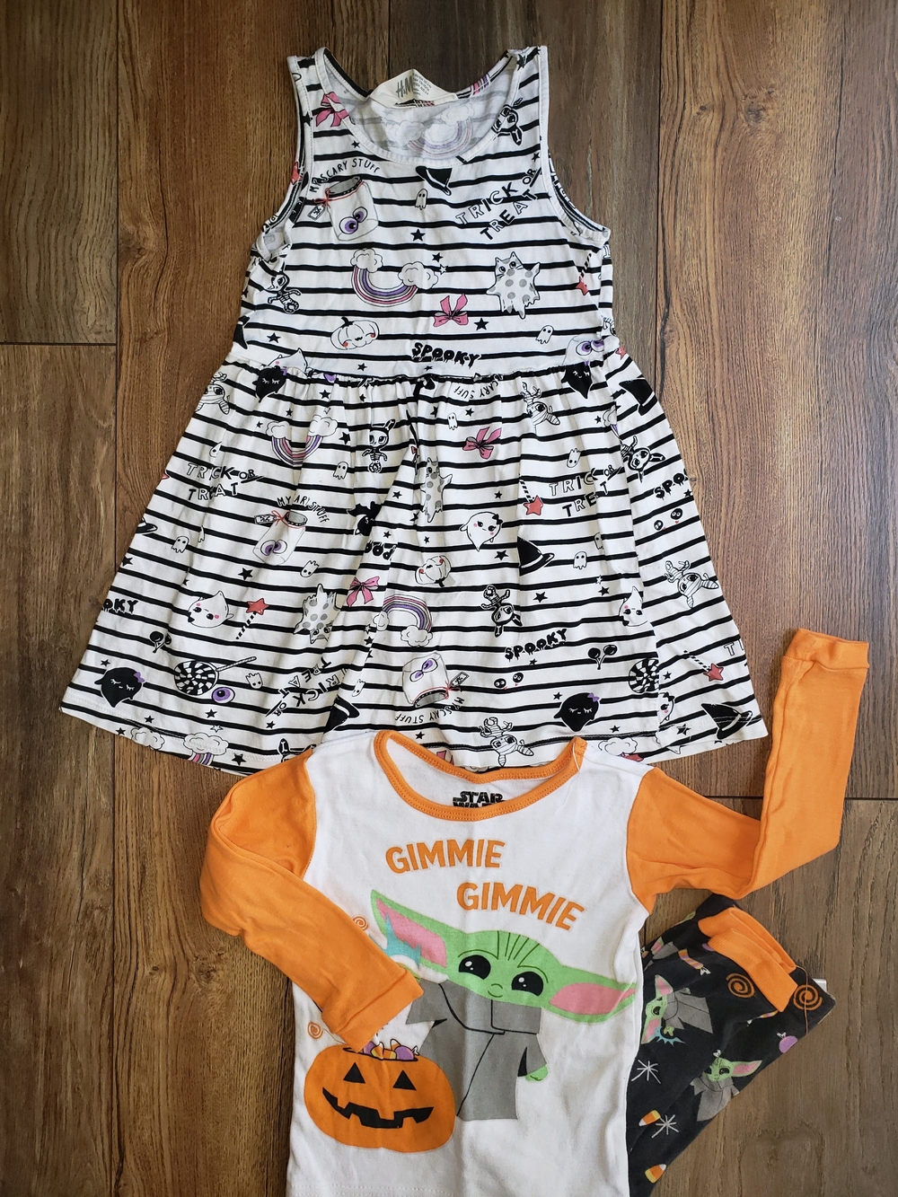 Toddler Girls Halloween Bundle Yoda & Witchy Dress & Pjs